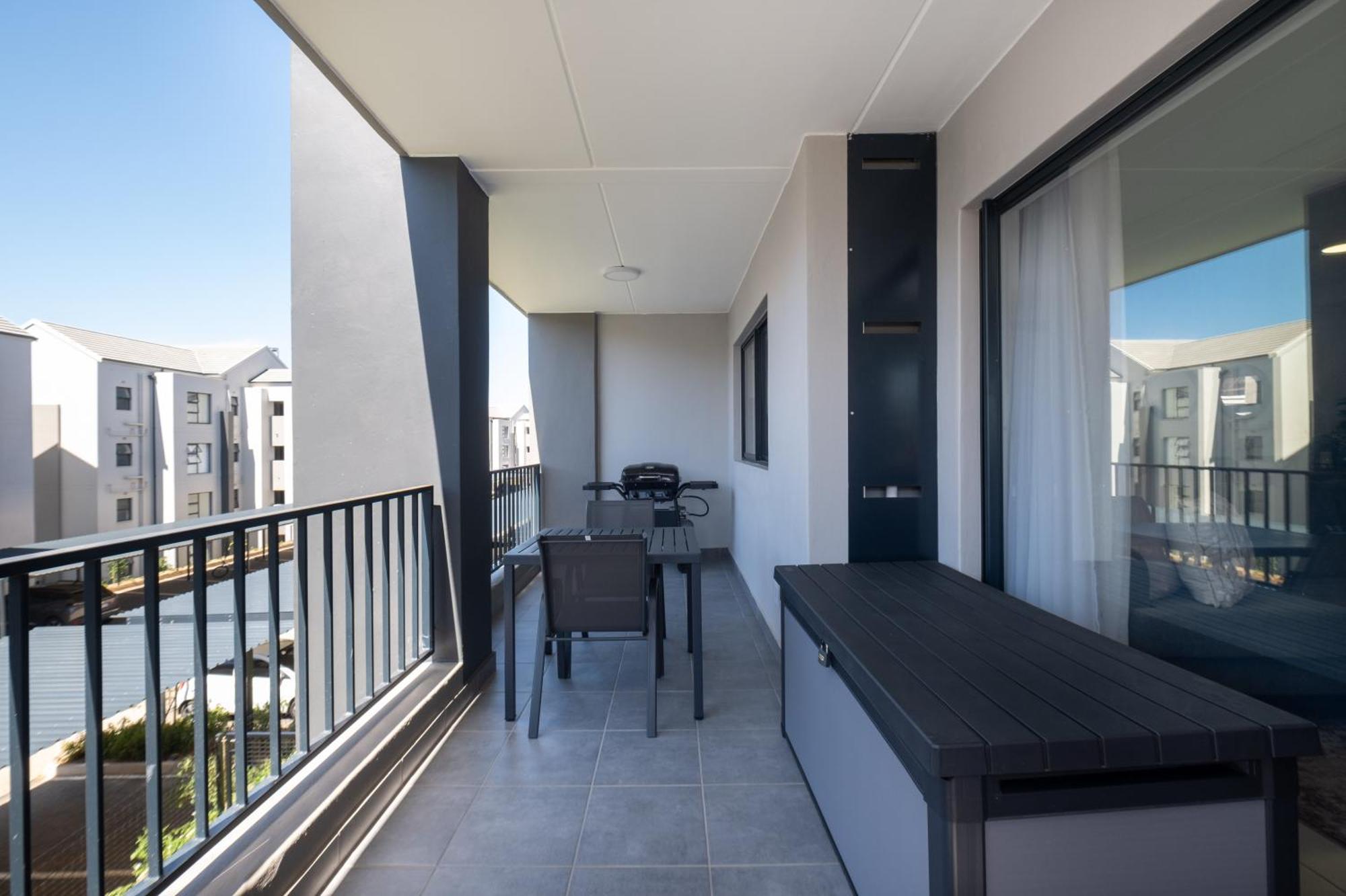 Ballito Village Luxury Apartments ภายนอก รูปภาพ