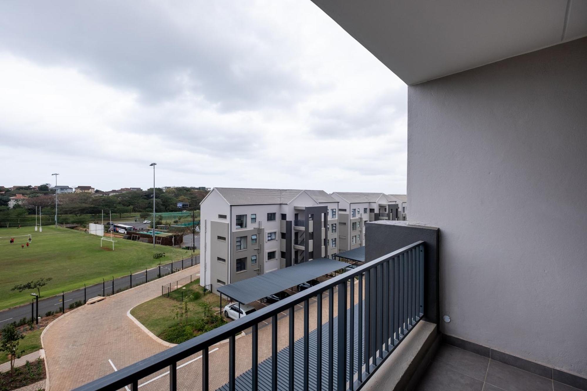 Ballito Village Luxury Apartments ภายนอก รูปภาพ