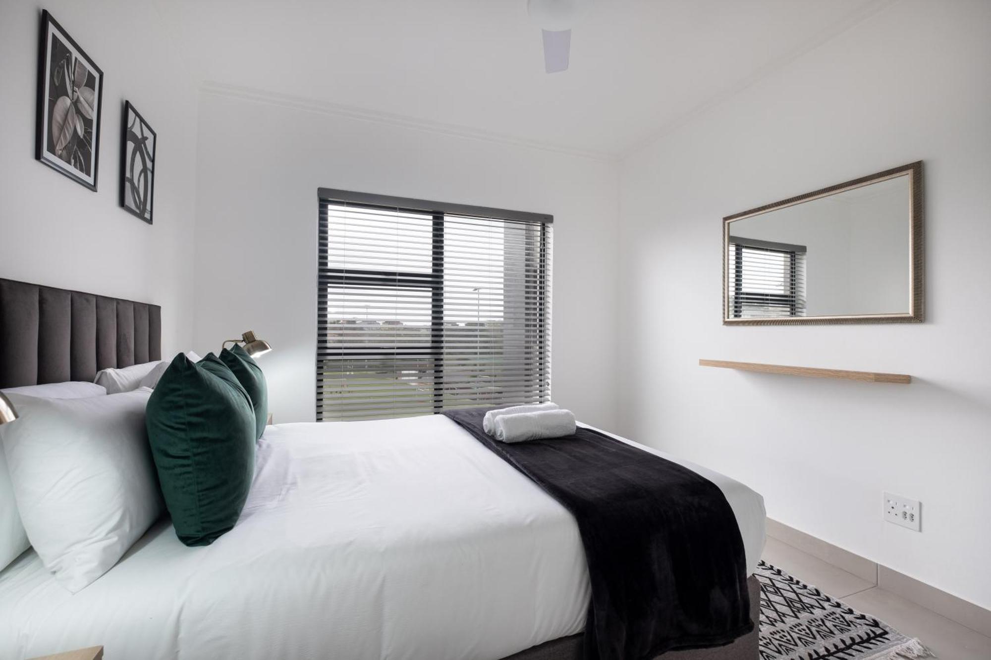 Ballito Village Luxury Apartments ภายนอก รูปภาพ