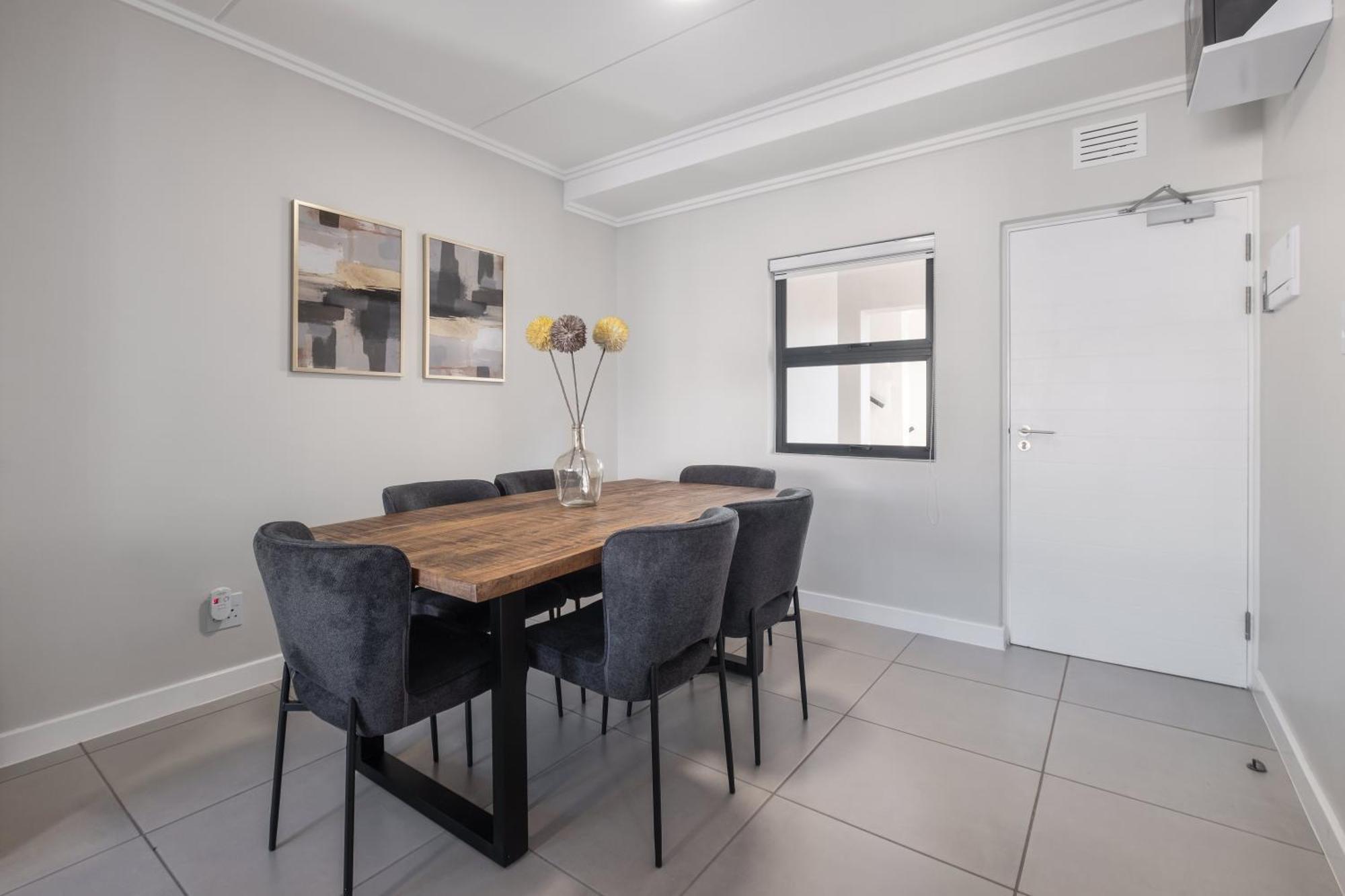 Ballito Village Luxury Apartments ภายนอก รูปภาพ